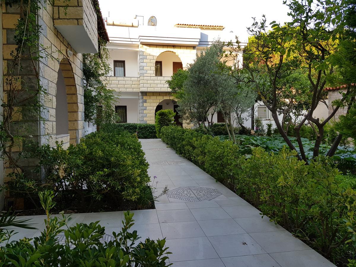 Kaptan Hotel Göltürkbükü Exterior foto